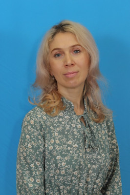 Воспитатель Усатова Елена Александровна